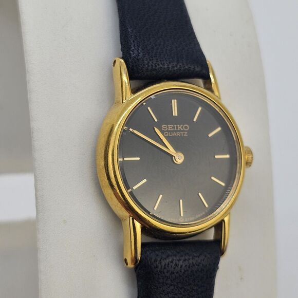 VTG Seiko Women\'s Watch 20MM Black Dial New Leather Bands Up to 6.5\
